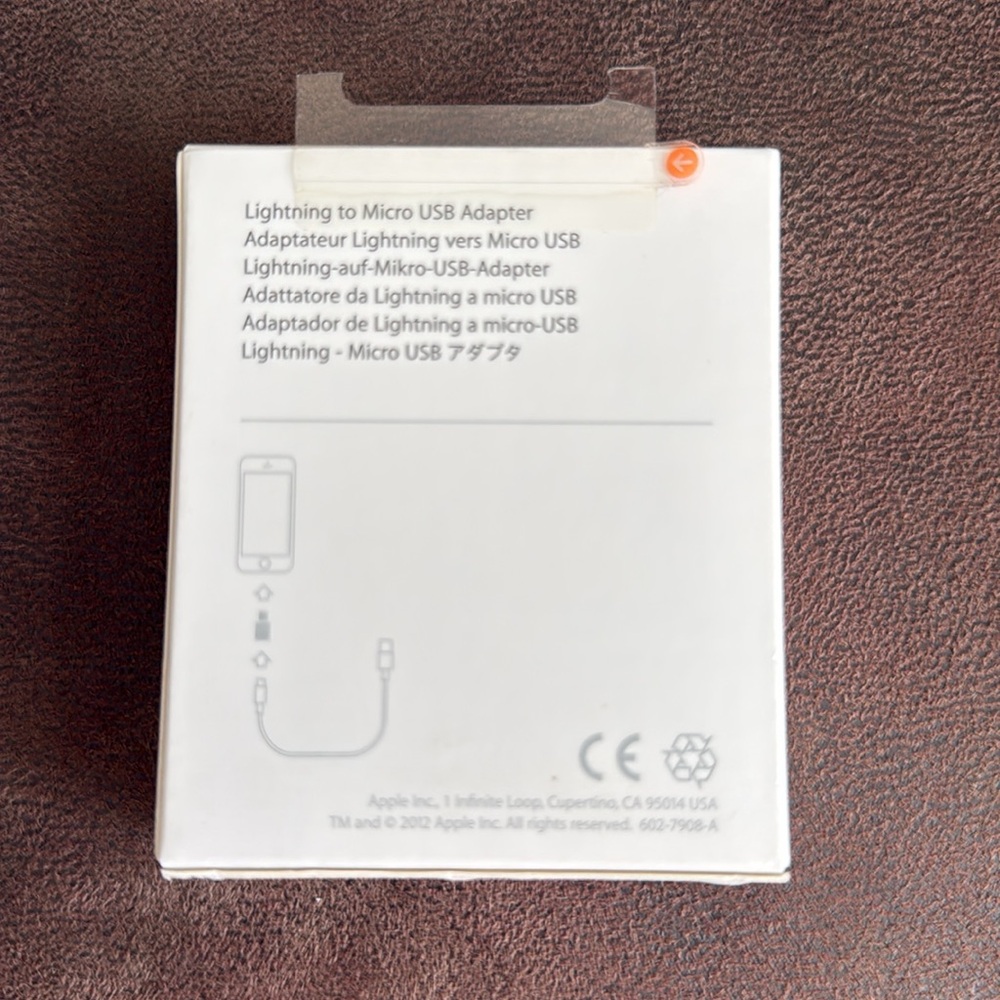 Lightning Adapter - Picture 2 of 2